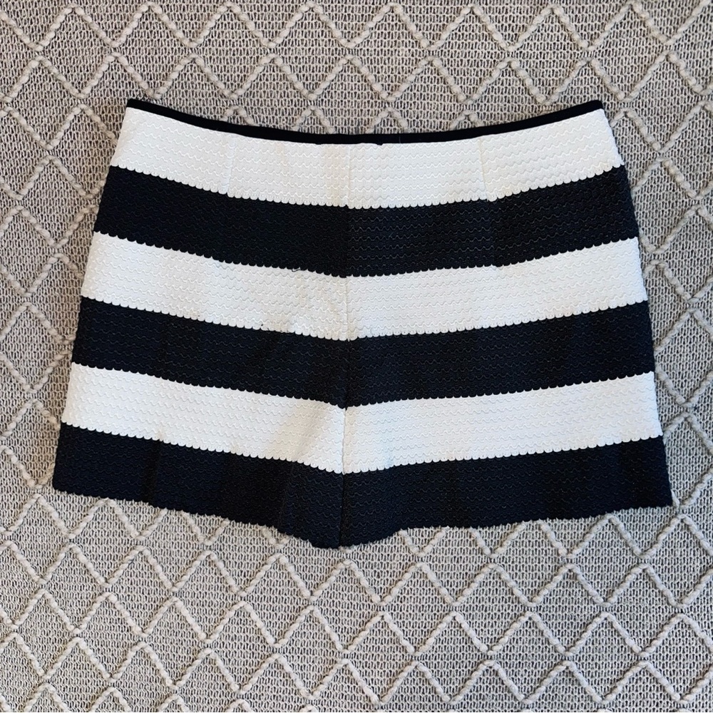 Bundle of 3 Women’s Large L Shorts & Swim Coverup Pants - Picture 4 of 9